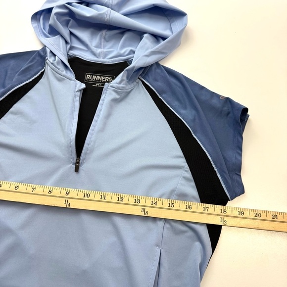 Gore Runner's World Womens M Blue Short Sleeve Knit 1/4 Arlington Hoodie Top NEW - Picture 10 of 12